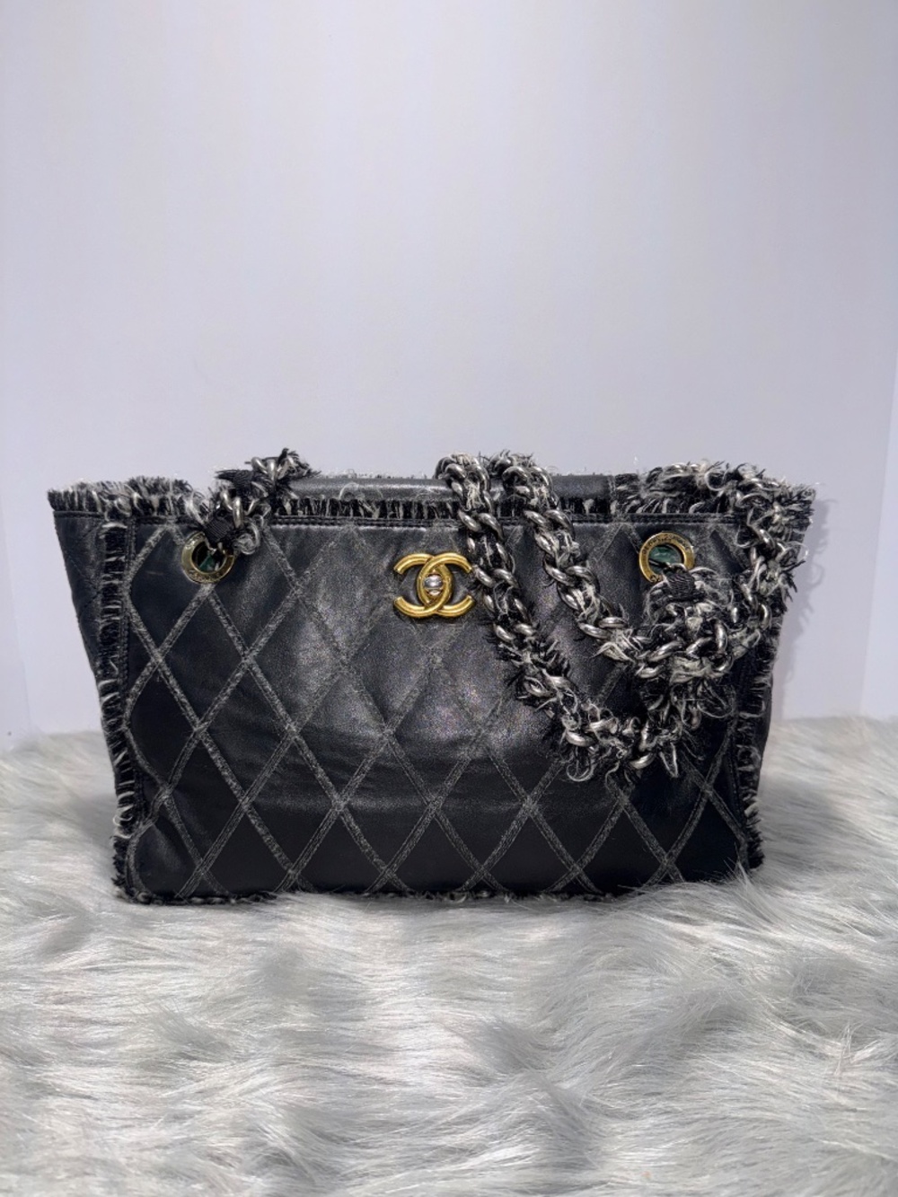 Chanel Large Tweedy Tote Bag~EUC - Picture 5 of 16